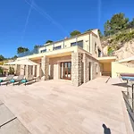 Villa Diamond By Cap Vermell Estate